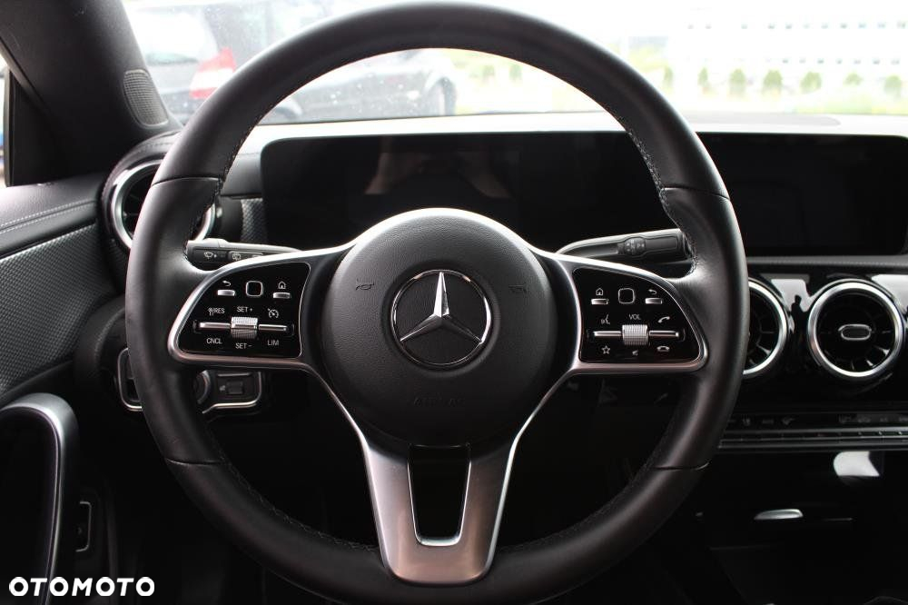 Mercedes-Benz CLA - 14