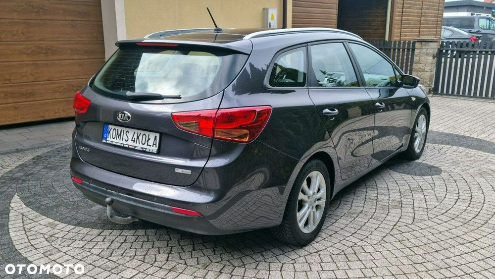 Kia Ceed - 6