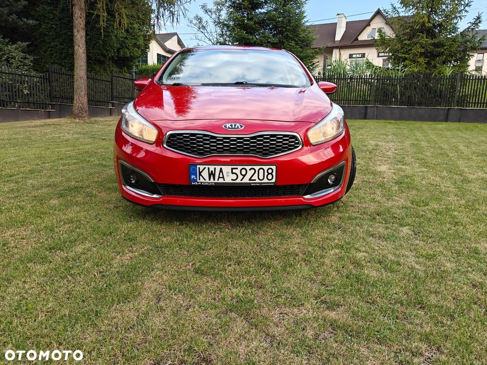 Kia Ceed 1.4 L Business Line - 32