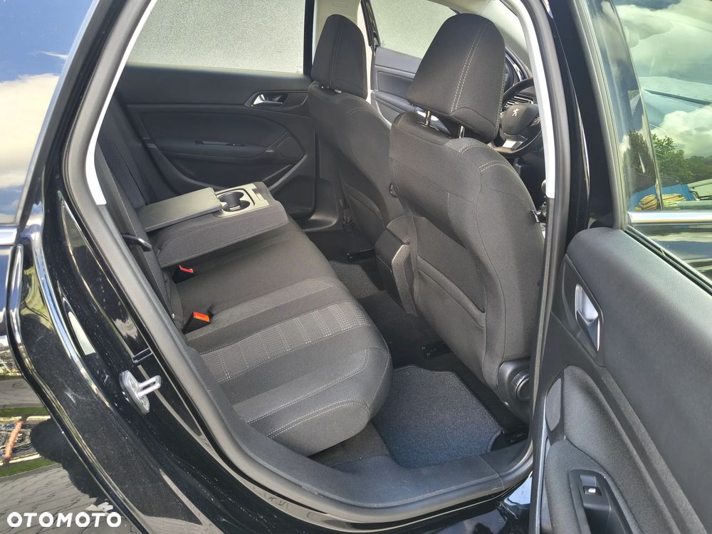 Peugeot 308 1.6 BlueHDi Business Line S&S - 13