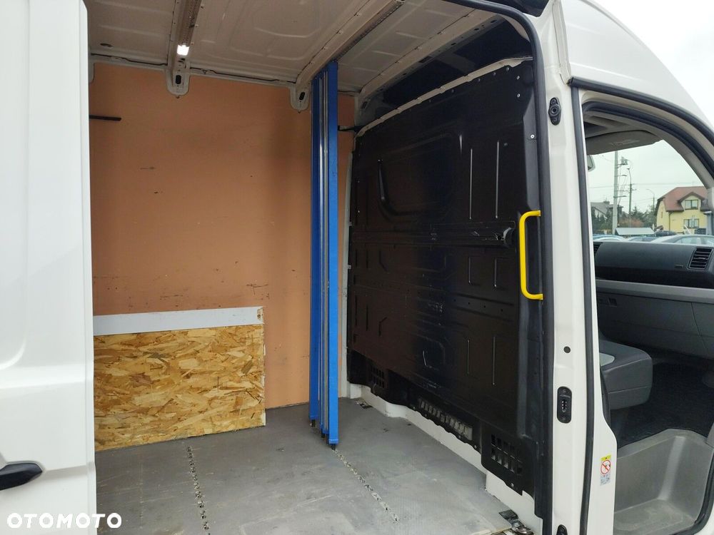 Volkswagen Crafter 35 TDI - 13
