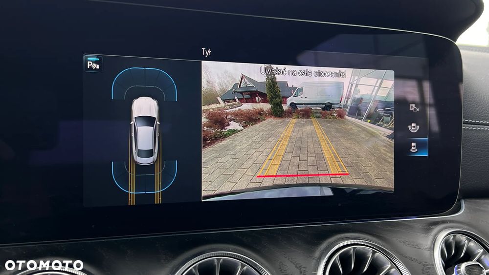 Mercedes-Benz Klasa E - 16