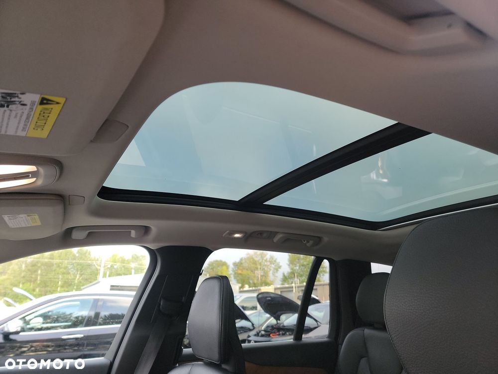 Volvo XC 90 - 17