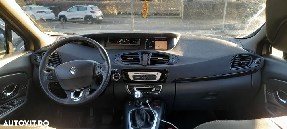 Renault Grand Scenic ENERGY dCi 110 S&S Bose Edition - 11