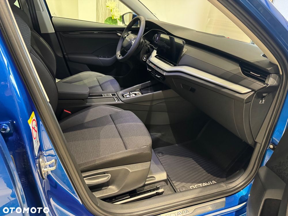 Skoda Octavia 1.5 TSI mHEV Drive Selection DSG - 9