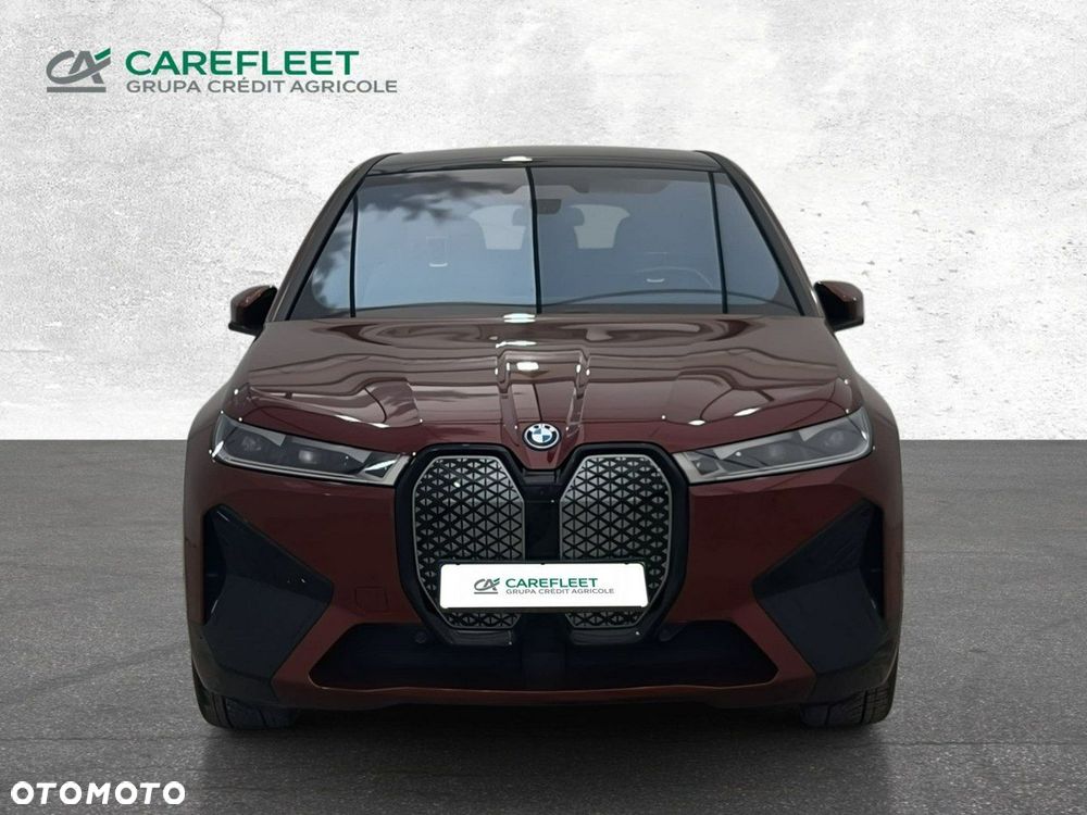 BMW iX - 2