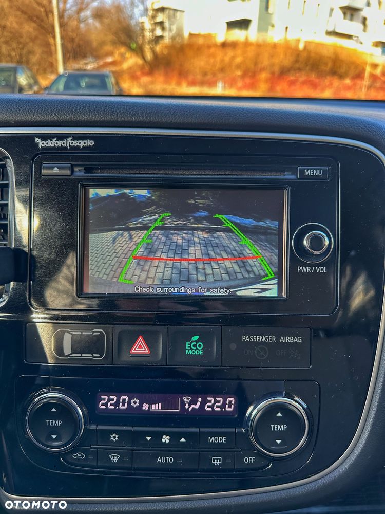 Mitsubishi Outlander 2.0 Intense + CVT - 12