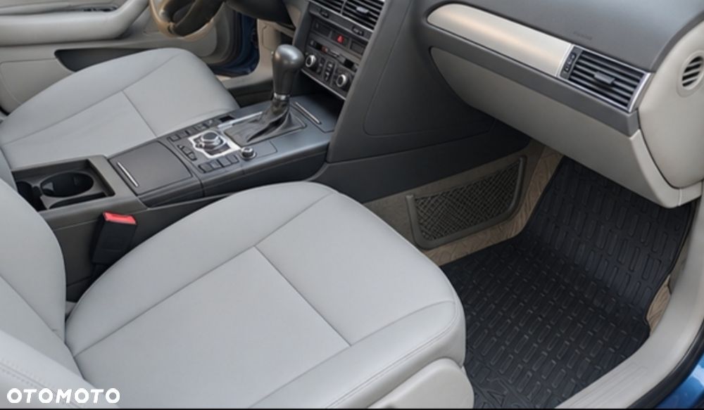 Audi A6 Limousine 2.4 Multitronic - 8
