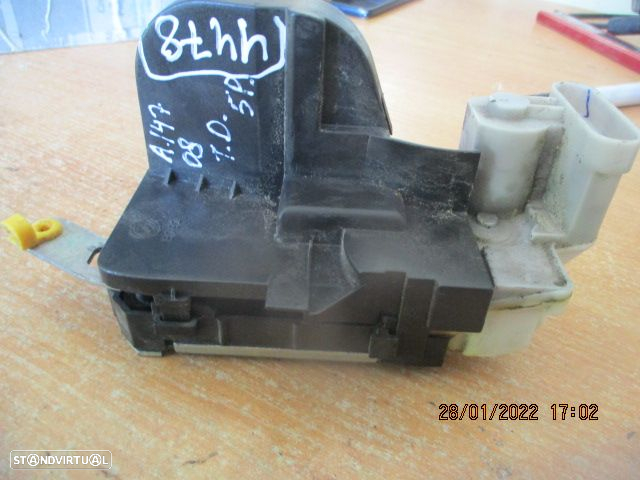 Fecho FEC4478 ALFA ROMEO 147 2008 Td 4 PINOS - 3