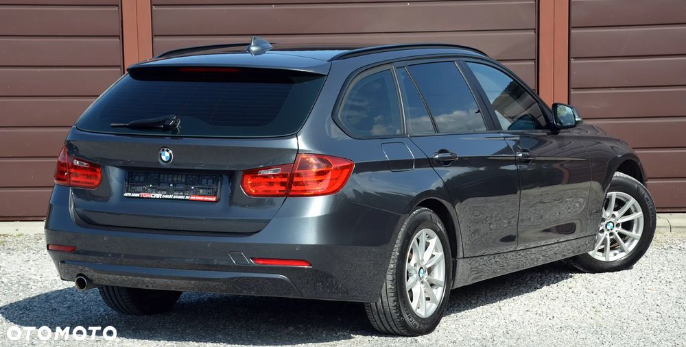 BMW Seria 3 318d DPF - 4