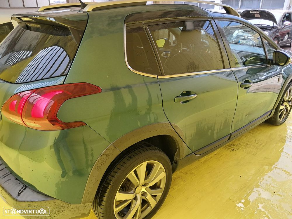Peugeot 2008 1.2 PureTech Allure - 18