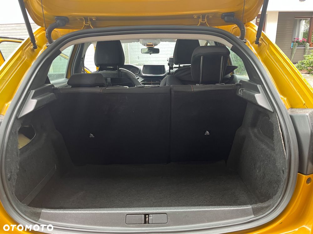Peugeot 208 1.2 PureTech Active Pack S&S - 21