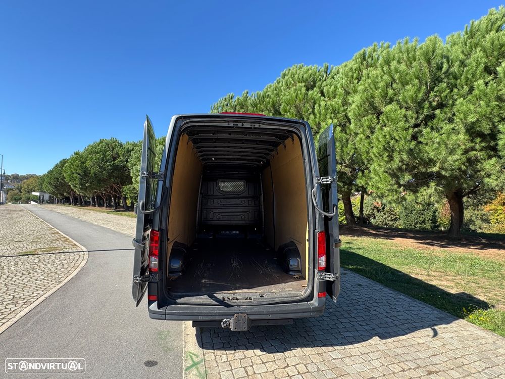VW Crafter - 19