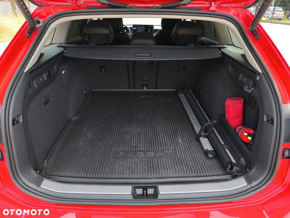 Volkswagen Passat 2.0 TDI SCR DSG Business - 10