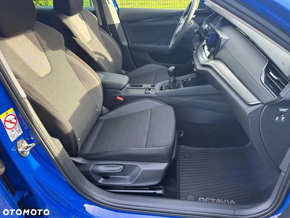 Skoda Octavia 2.0 TDI Ambition - 17
