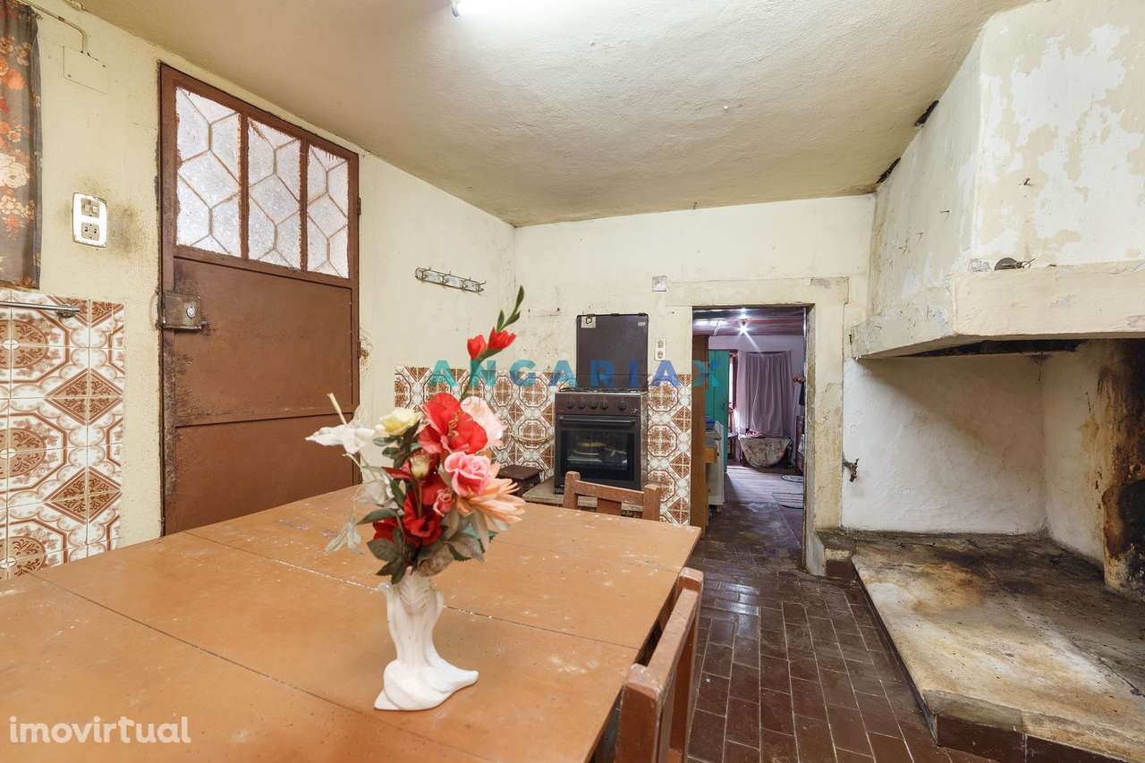 ANG836 - Moradia T2 para Venda em Arrimal, Porto de Mós - Grande imagem: 4/30