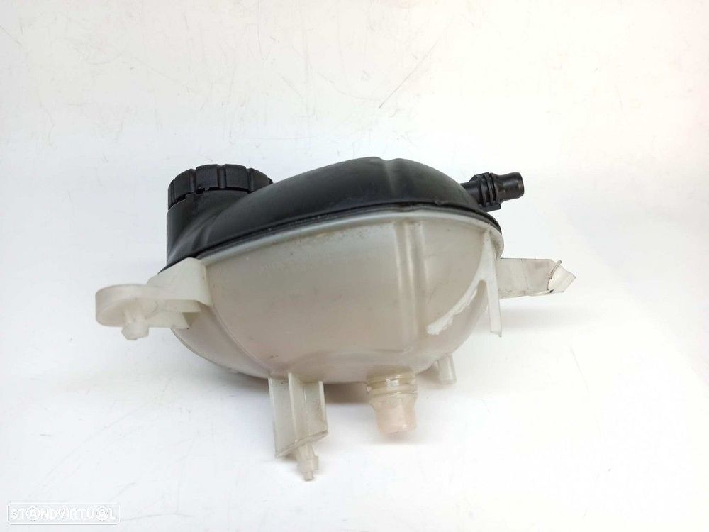 DEPOSÍTO DE EXPANSÃO MERCEDES CLASE C (W205) LIM. C 200 CGI (205.042) - 4