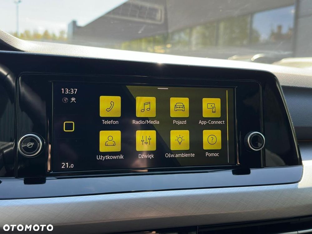 Volkswagen Golf 1.5 eTSI Life DSG - 16