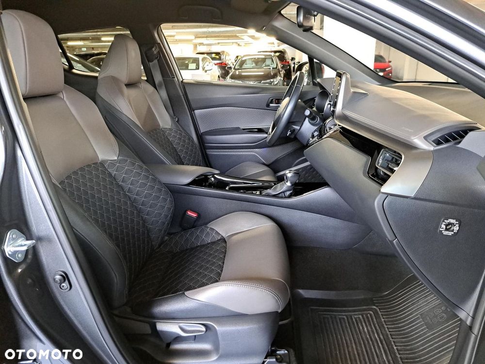 Toyota C-HR 2.0 Hybrid Executive - 15
