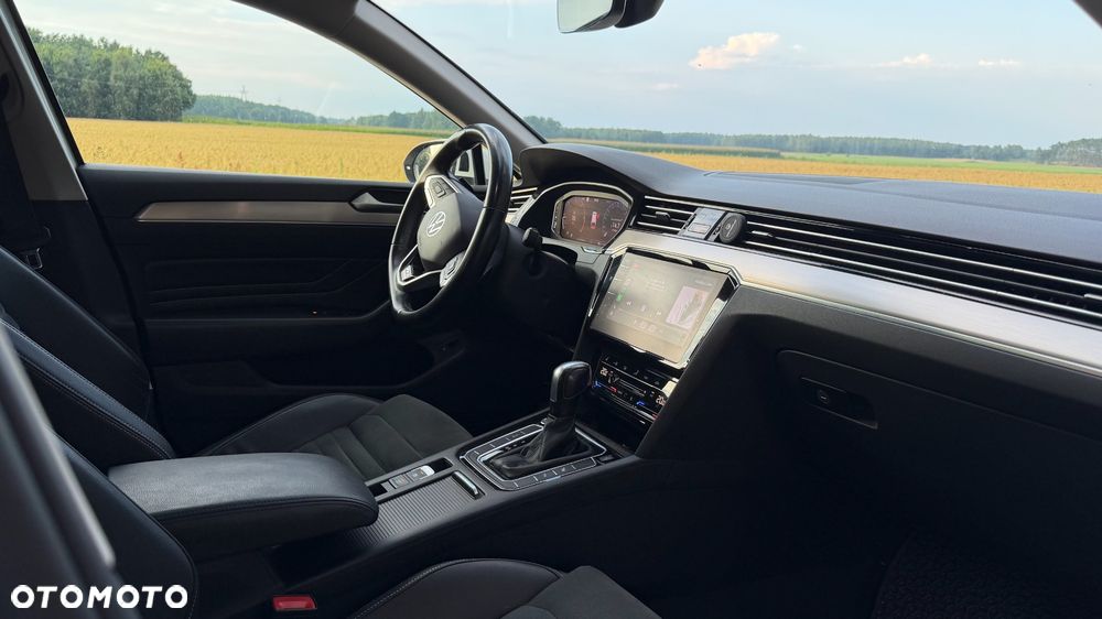 Volkswagen Passat Variant - 8