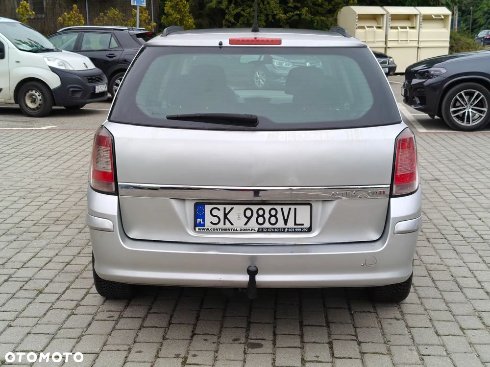 Opel Astra 1.9 CDTI Caravan DPF Cosmo - 12