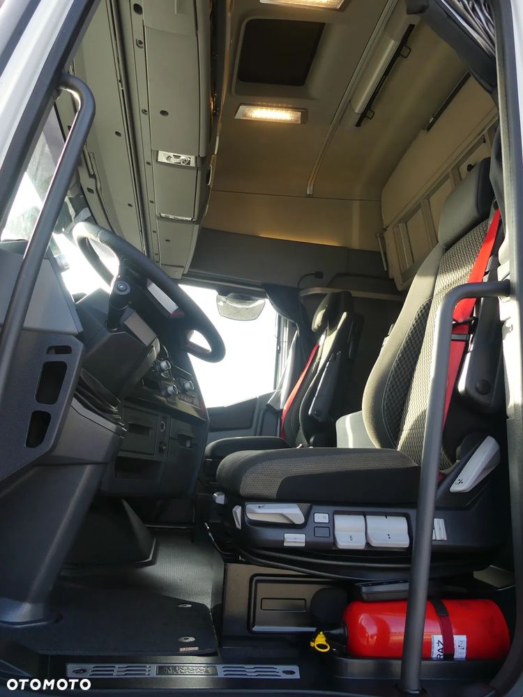 Renault T520 13L / EURO 6 / LOW DECK / AUTOMAT / NISKI PRZEBIEG / - 22