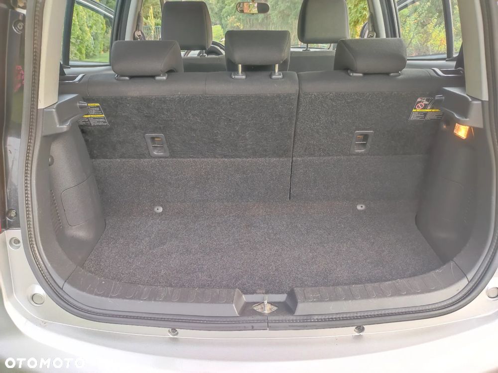 Suzuki Splash - 10