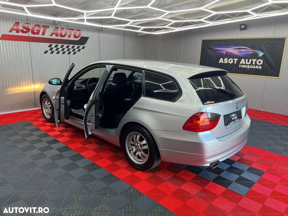 BMW Seria 3 318d - 16