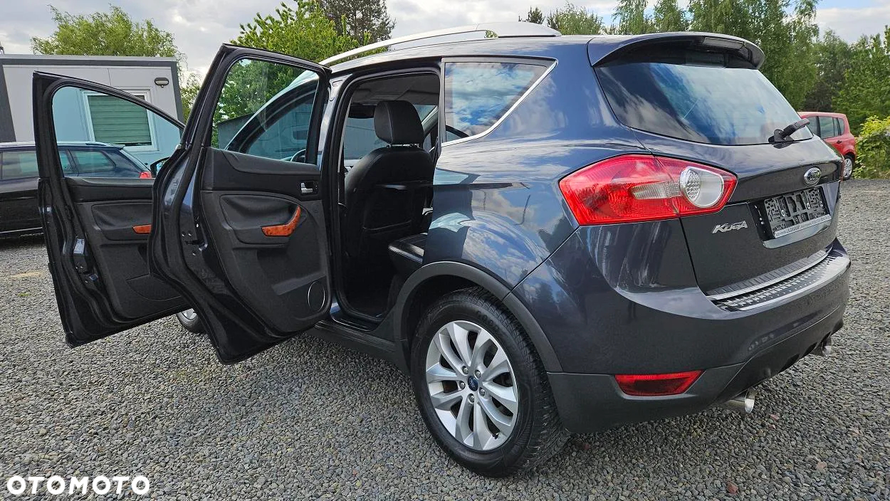 Ford Kuga 2.0 TDCi 4x4 Titanium - 9