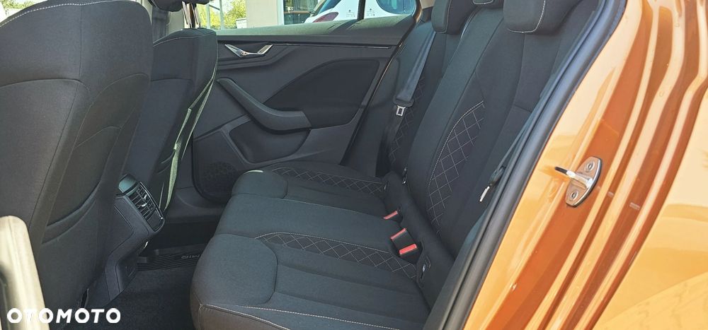 Skoda Kamiq 1.0 TSI Style DSG - 10