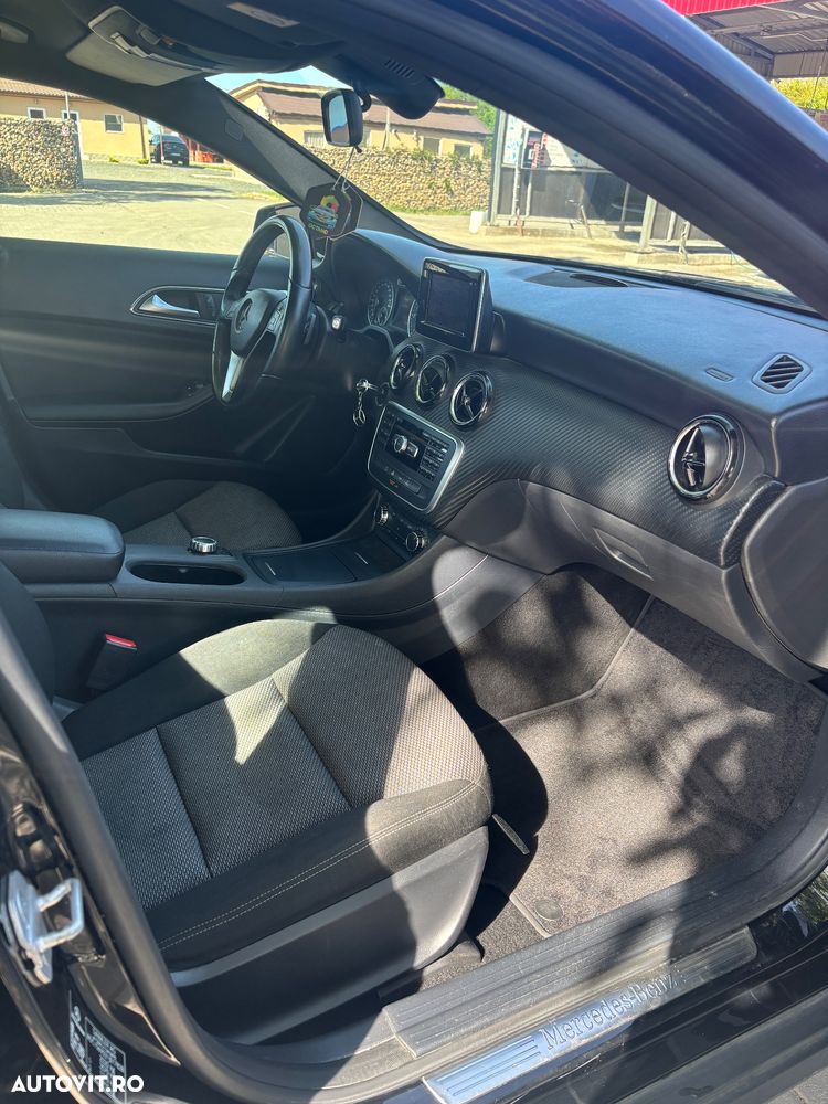 Mercedes-Benz GLA 220 CDI Aut. - 9