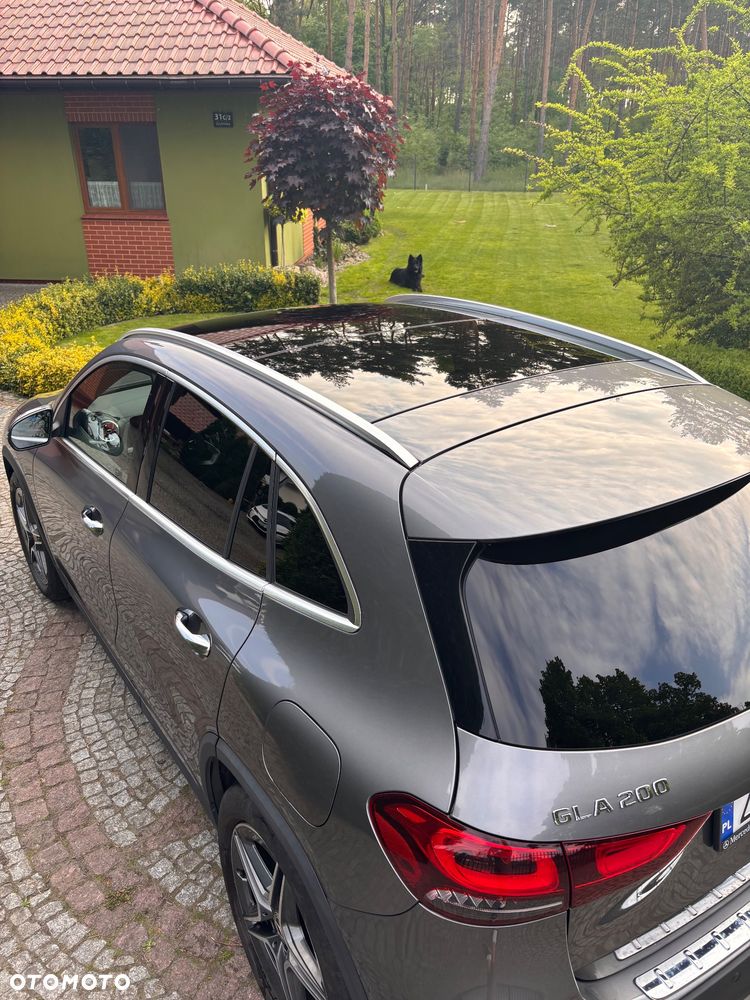 Mercedes-Benz GLA 200 AMG Line - 8