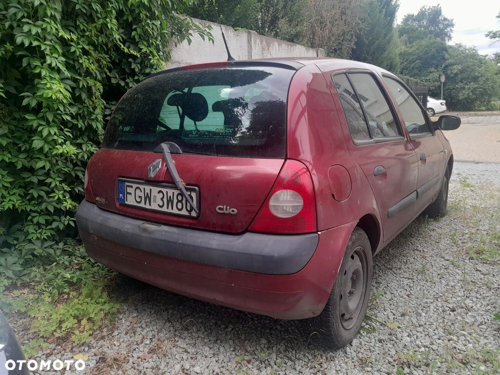 Renault Clio 1.2 16V Authentique - 4