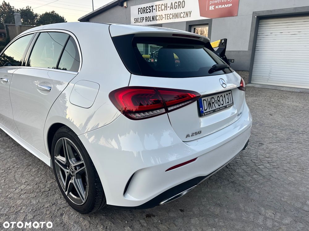 Mercedes-Benz Klasa A 250 4-Matic AMG Line - 13