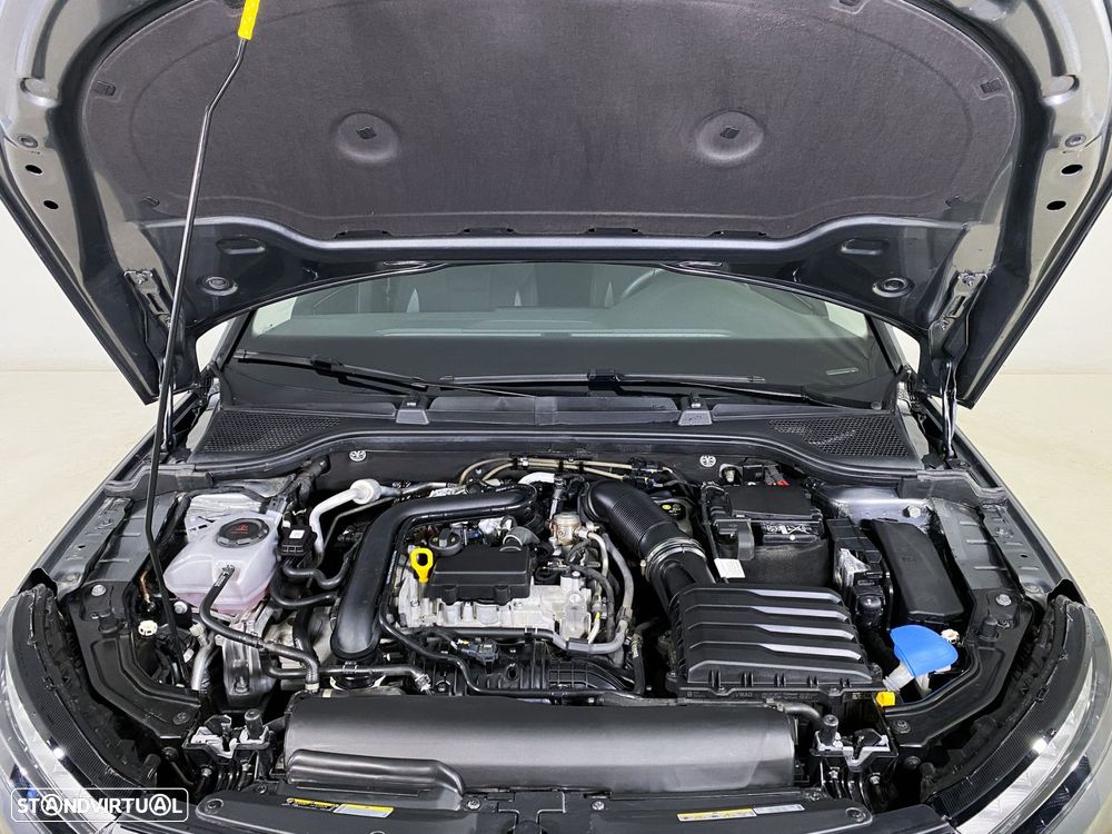 Skoda Kamiq 1.0 TSI DSG - 23