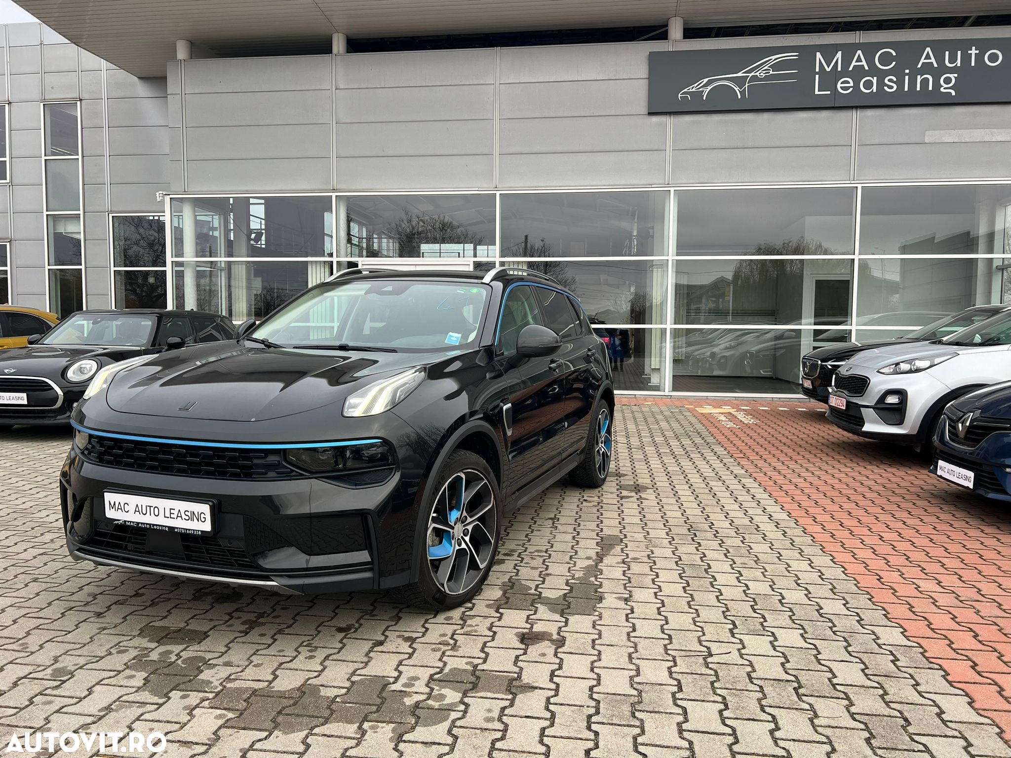 Lynk&Co 01 - 3