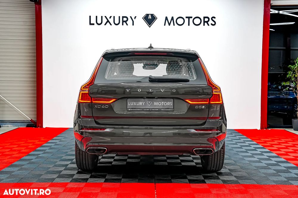 Volvo XC 60 B5 MHEV AWD Inscription - 11