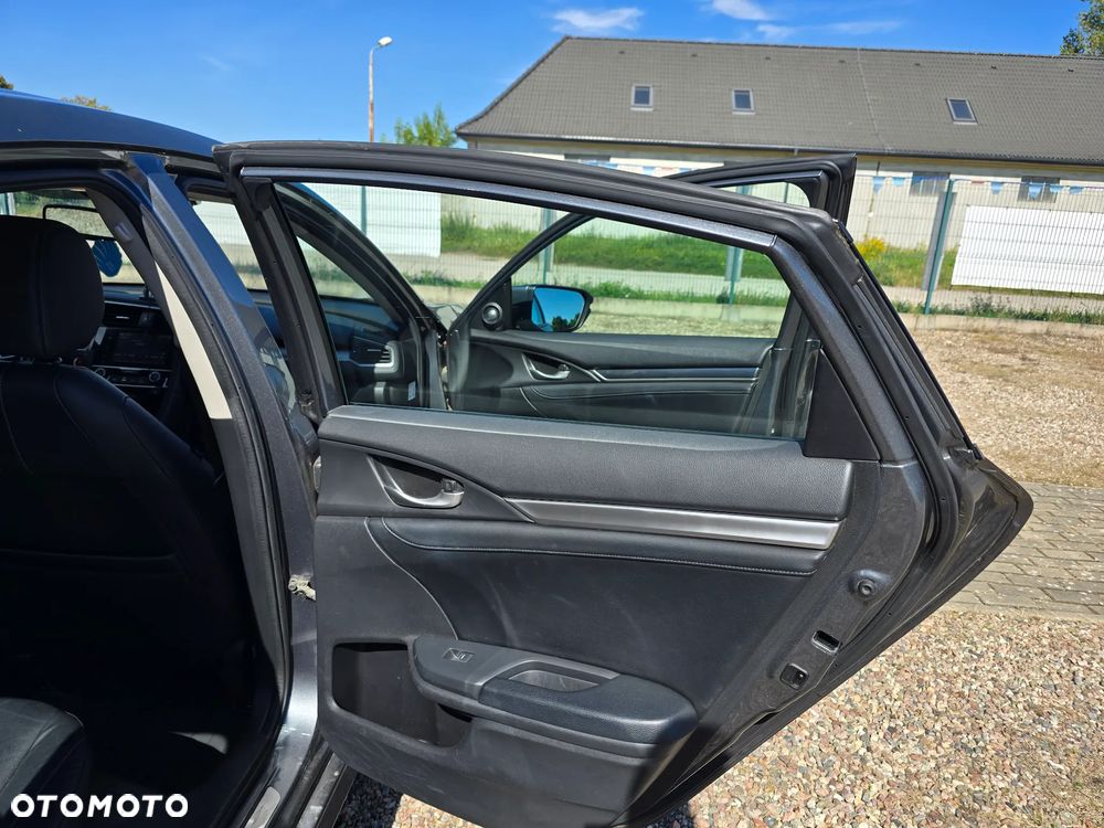 Honda Civic 1.5 T Executive CVT - 12