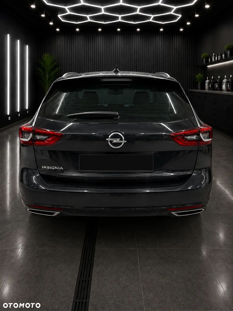 Opel Insignia 2.0 CDTI 4x4 Exclusive S&S - 9