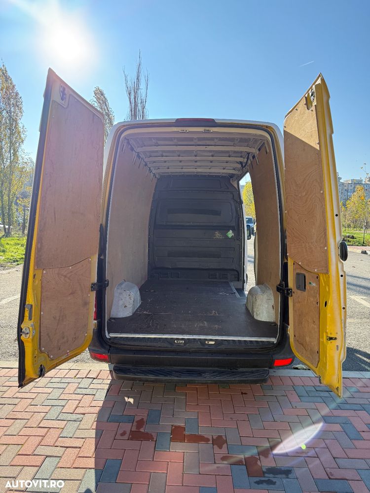 Mercedes-Benz Sprinter - 5