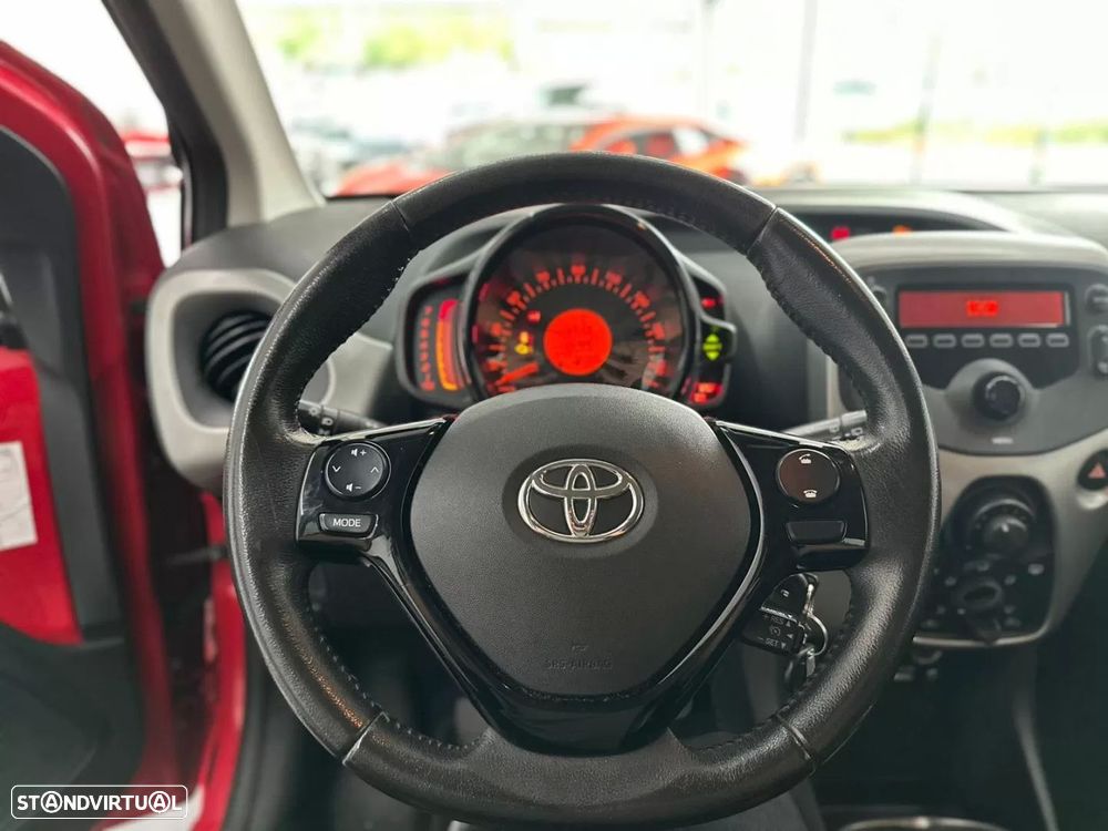 Toyota Aygo - 13
