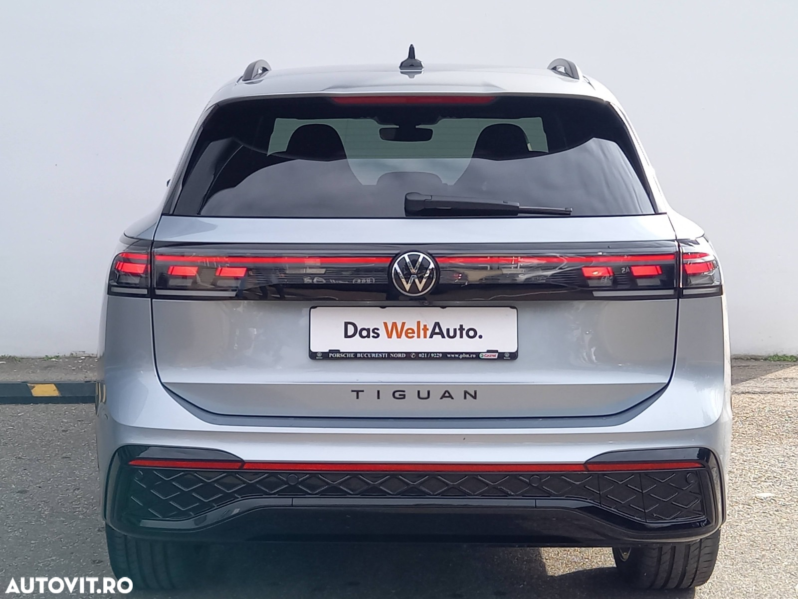 Volkswagen Tiguan 2.0 TDI DSG 4Motion R-Line - 6