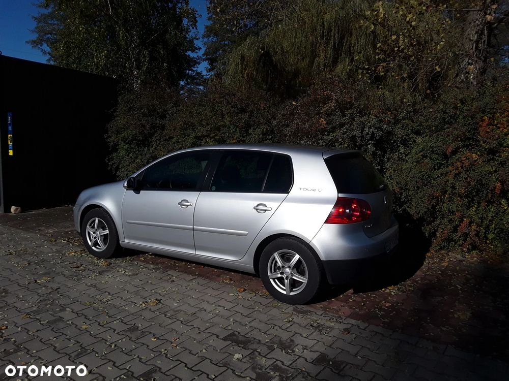 Volkswagen Golf V 1.9 TDI Comfortline - 9