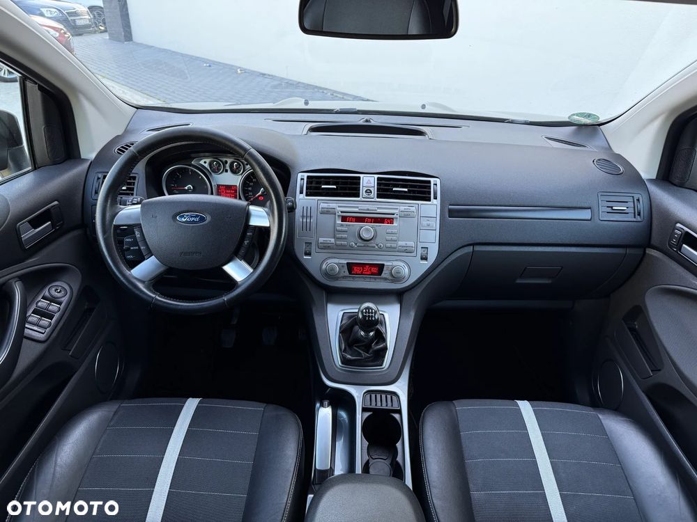 Ford Kuga - 6