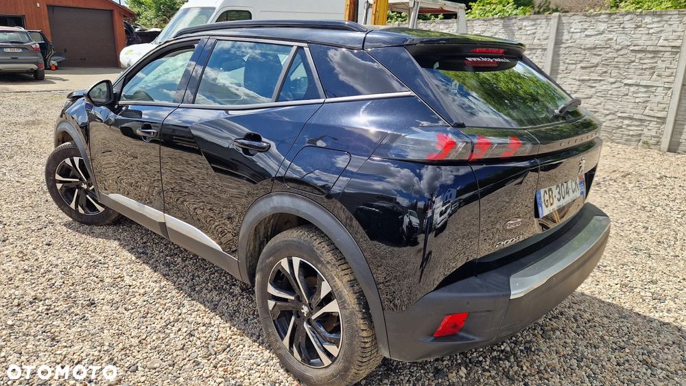 Peugeot 2008 - 5