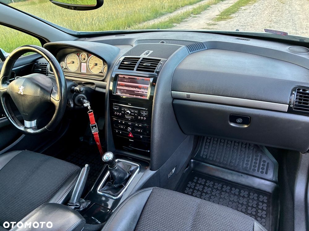 Peugeot 407 - 27