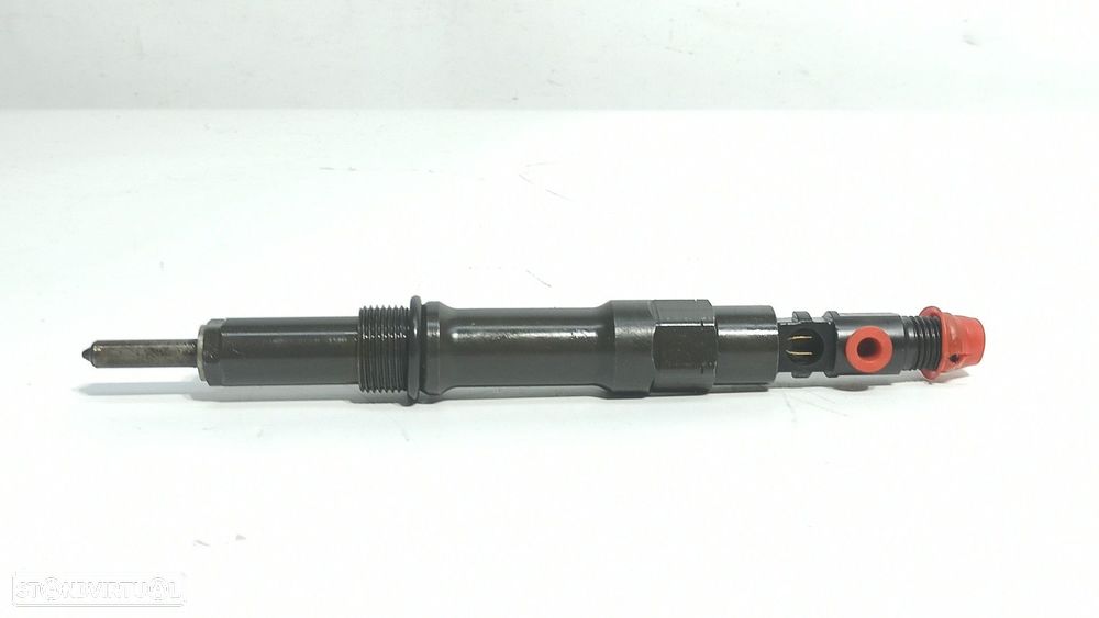 INJETOR FORD MONDEO BERLINA (GE) AMBIENTE - 4