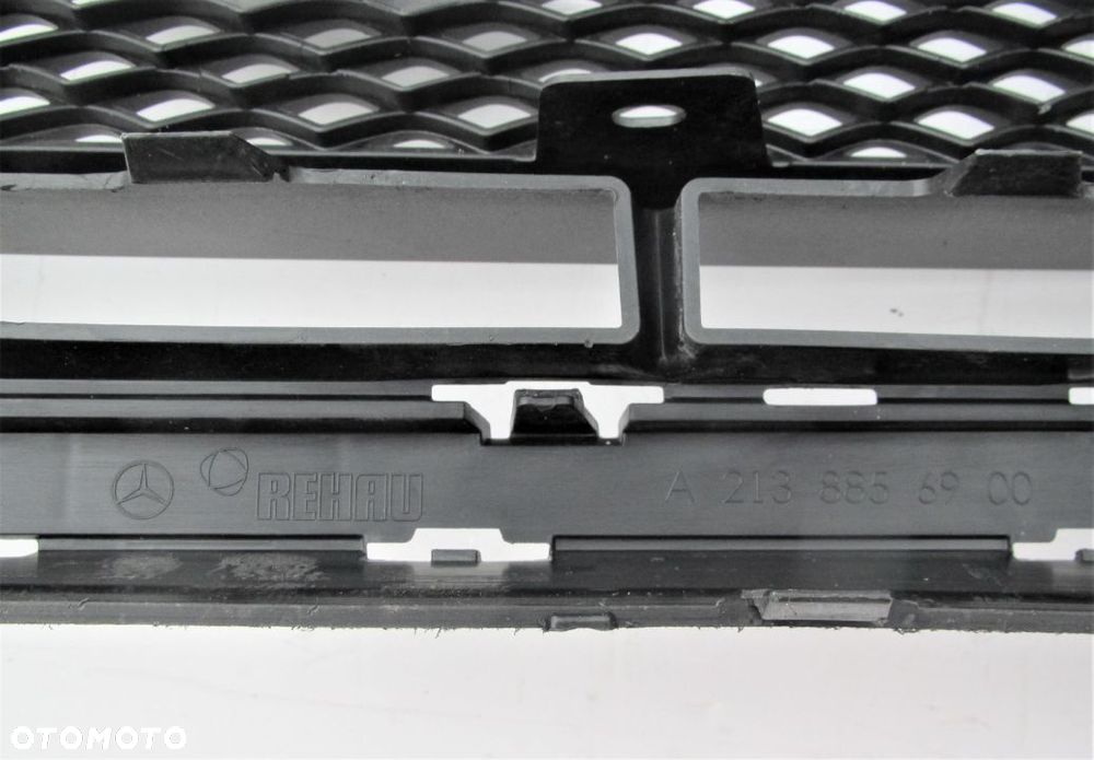 MERCEDES W213 AMG kratka zaślepka zderzak A213 OE - 9