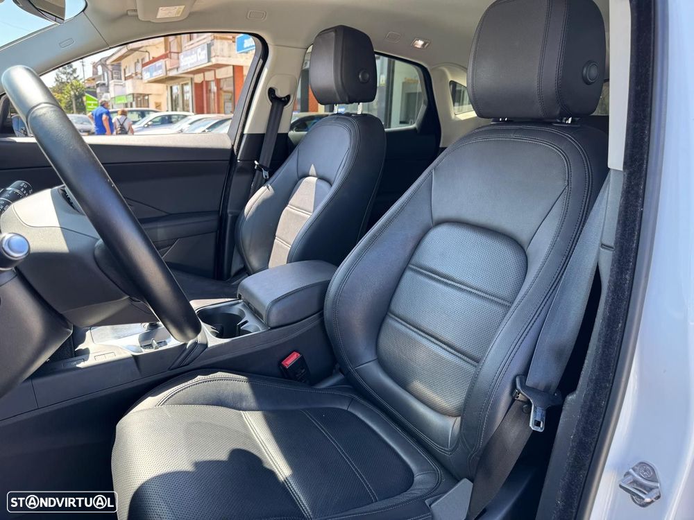 Jaguar E-Pace 2.0 i4D S AWD Aut. - 9