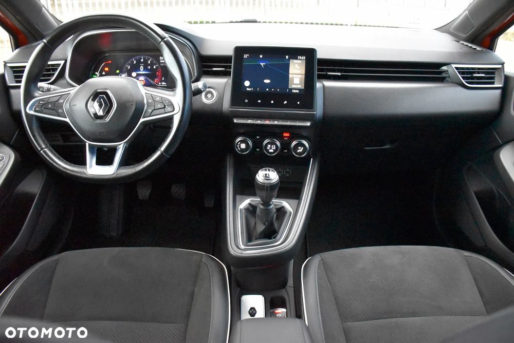 Renault Clio TCe 100 INTENS - 25